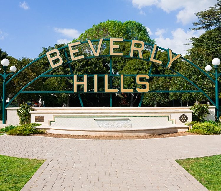 Palm Dr — Beverly Hills